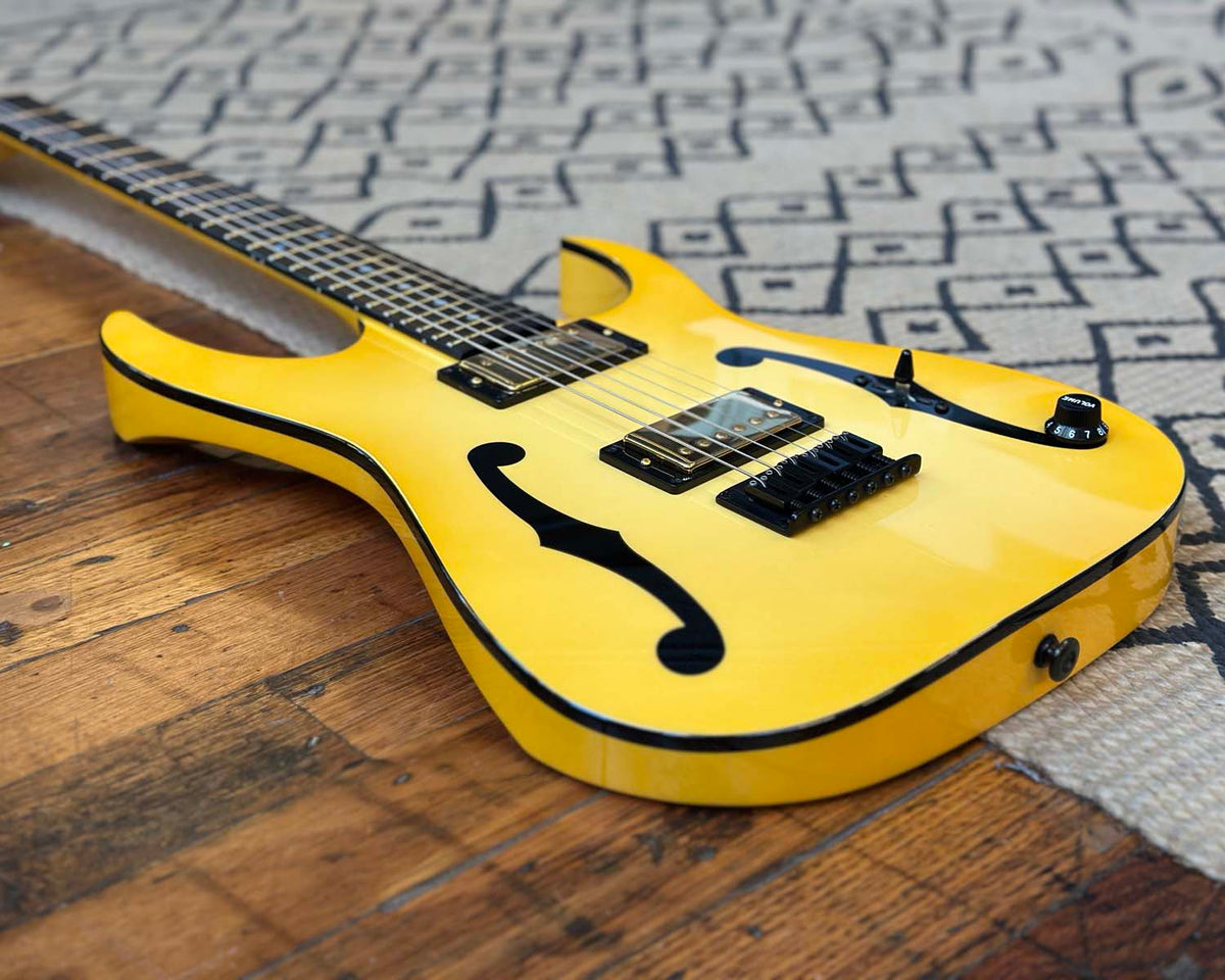 Ibanez PGM1000T Custom Shop Paul Gilbert Artist Signature - Aged Cream Burst