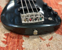Load image into Gallery viewer, Ibanez Roadstar II Bass
