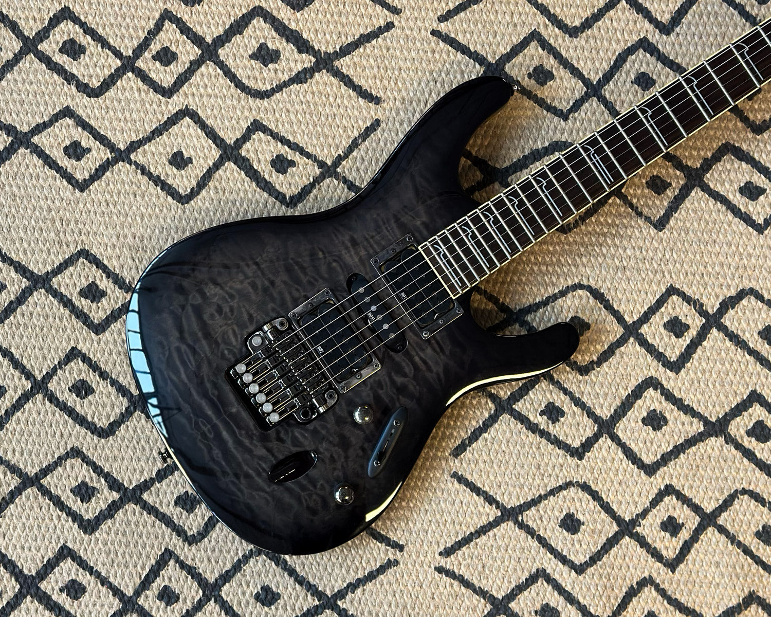 イバニーズ　S570DXQM ibanez s570dxqm : r/Ibanez