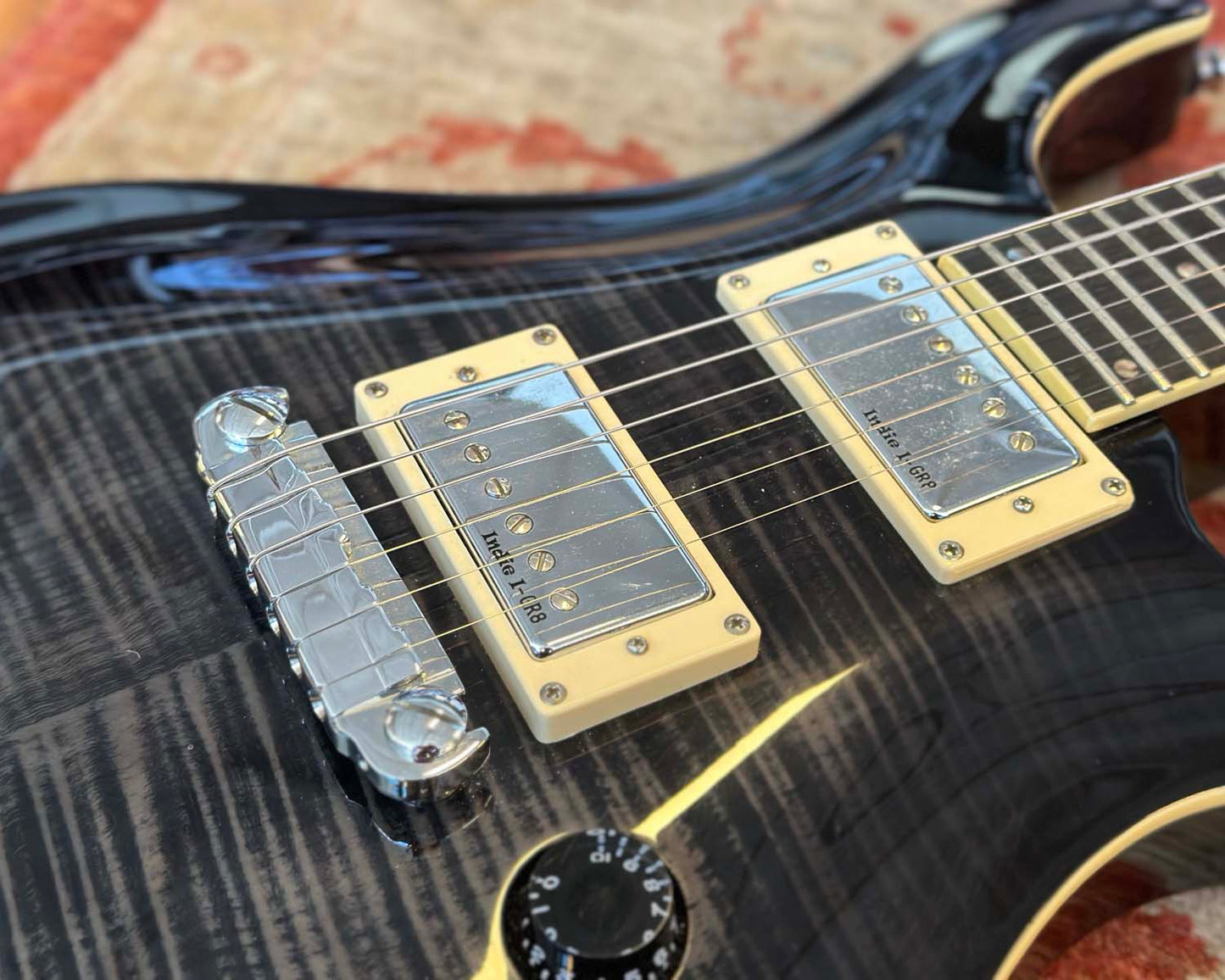 Indie Guitar Co. Studio Thru PRS Style - Charcoal Flame Maple