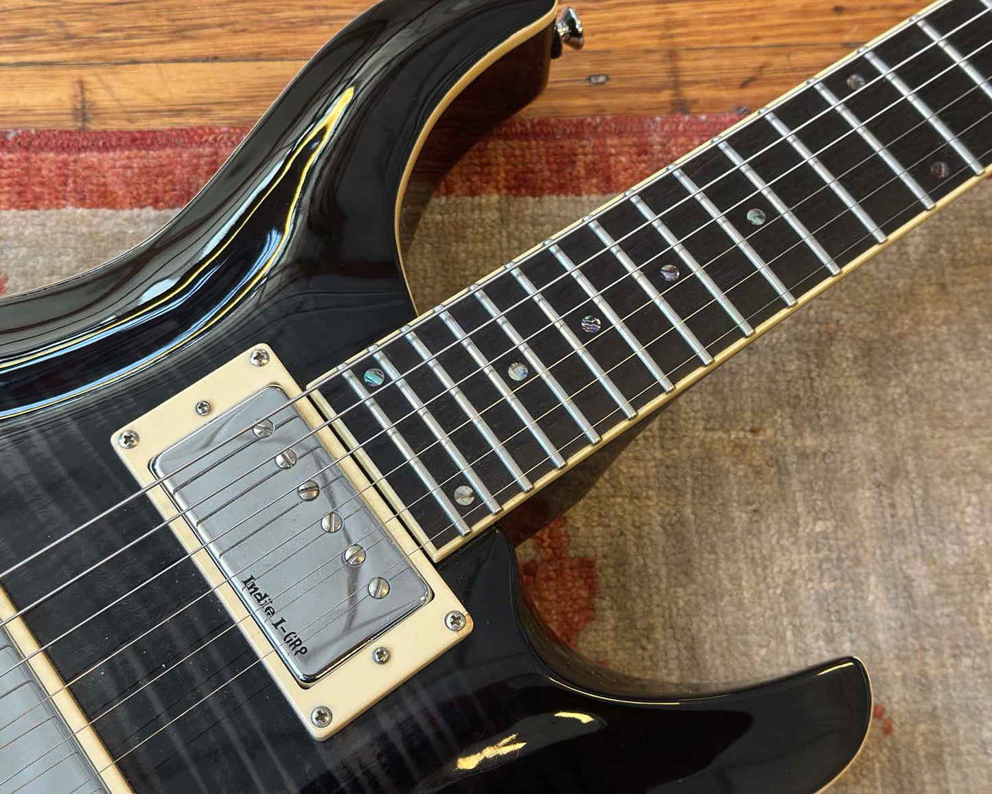 Indie Guitar Co. Studio Thru PRS Style - Charcoal Flame Maple