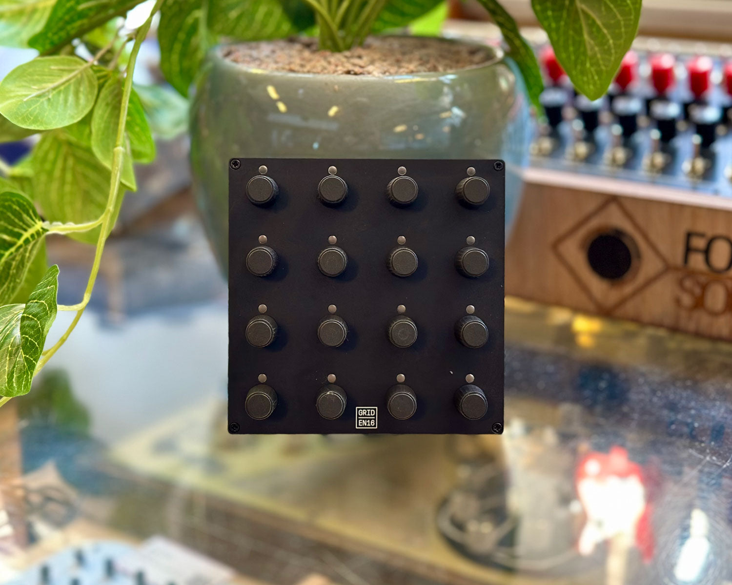 Intech Studio Grid EN16 – Found Sound