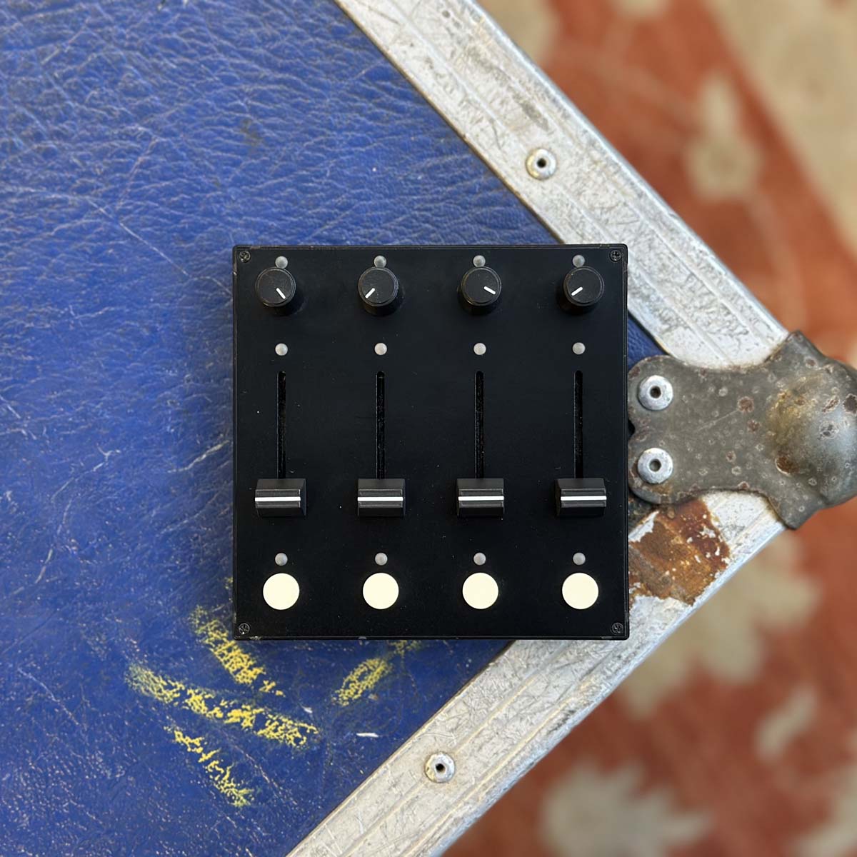 Intech Studio Grid PBF4