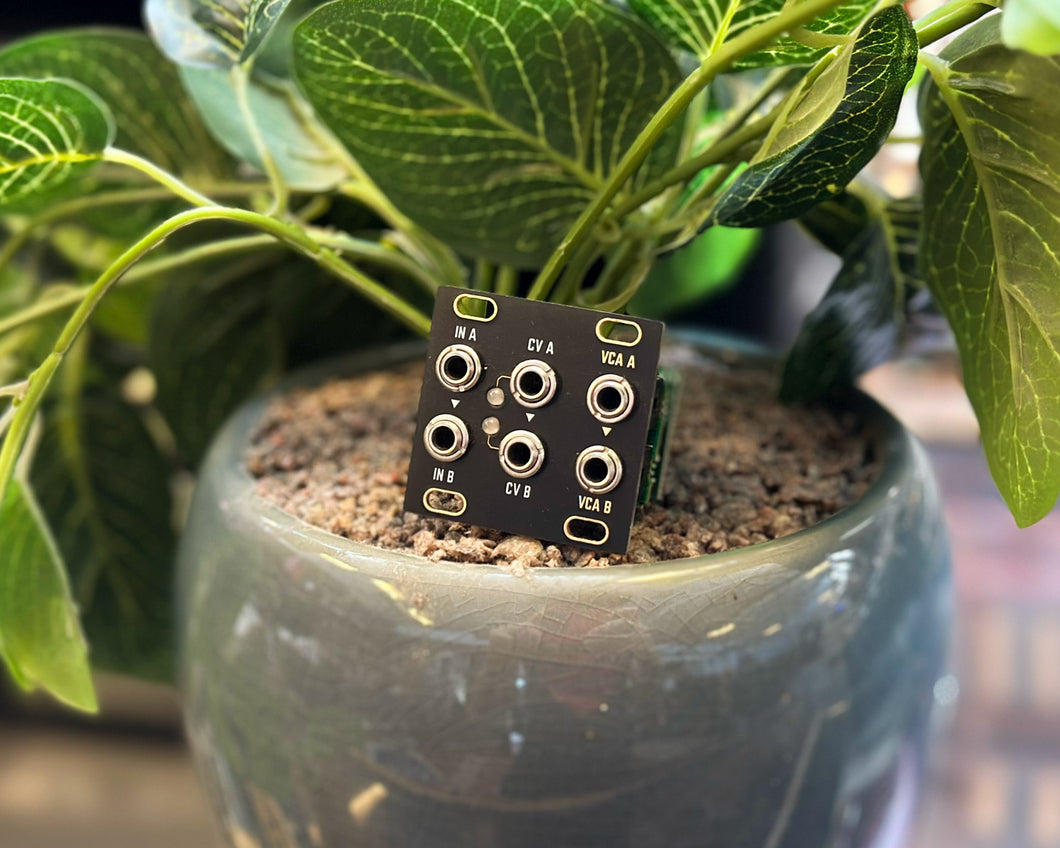 Intellijel Dual VCA 1U