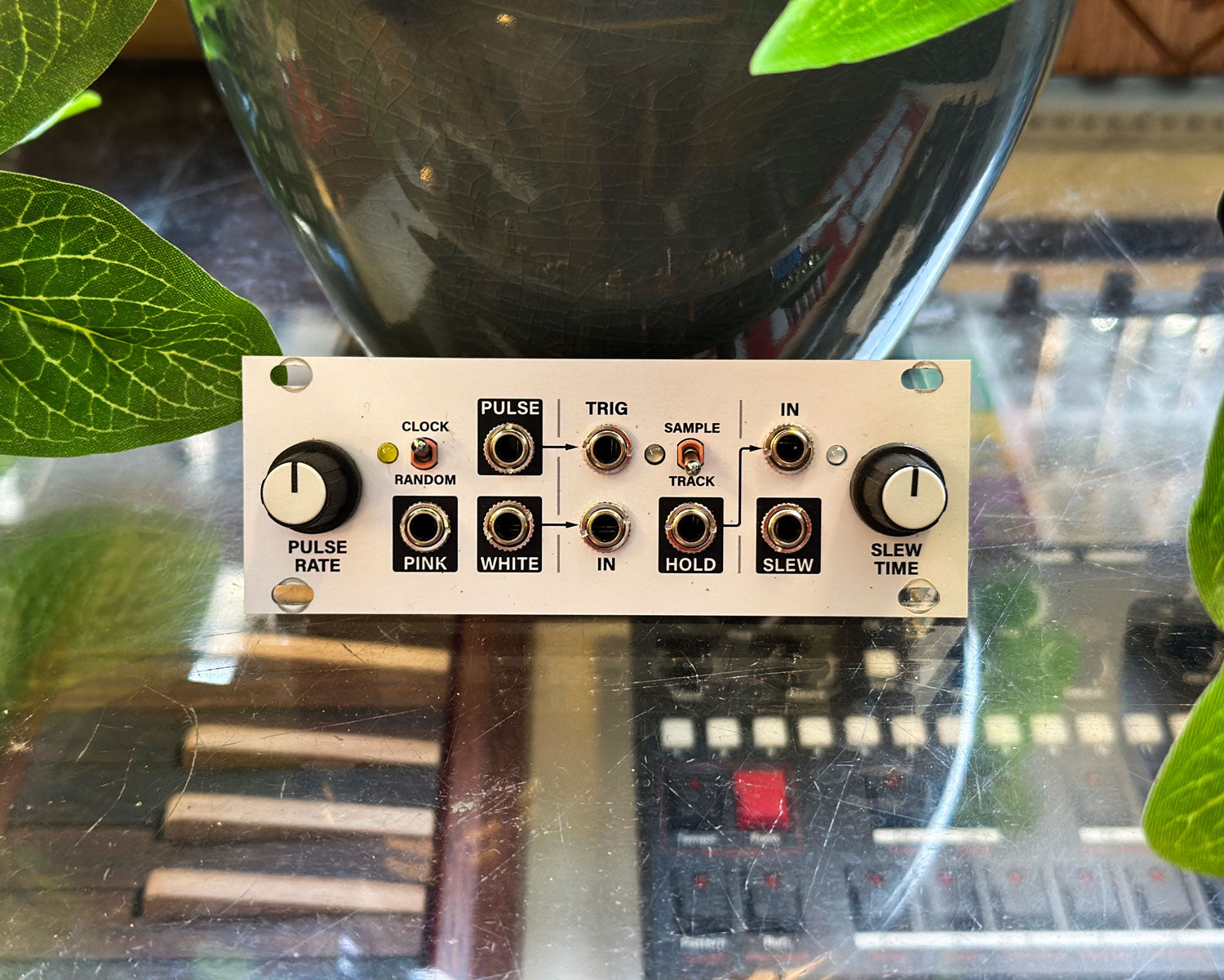 Intellijel Noise Tools 1U Intellijel Noise Tools 1U ユーロラック