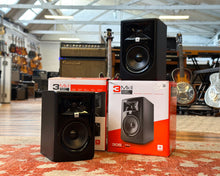 Load image into Gallery viewer, JBL 305P MkII Studio Monitors (Pair)
