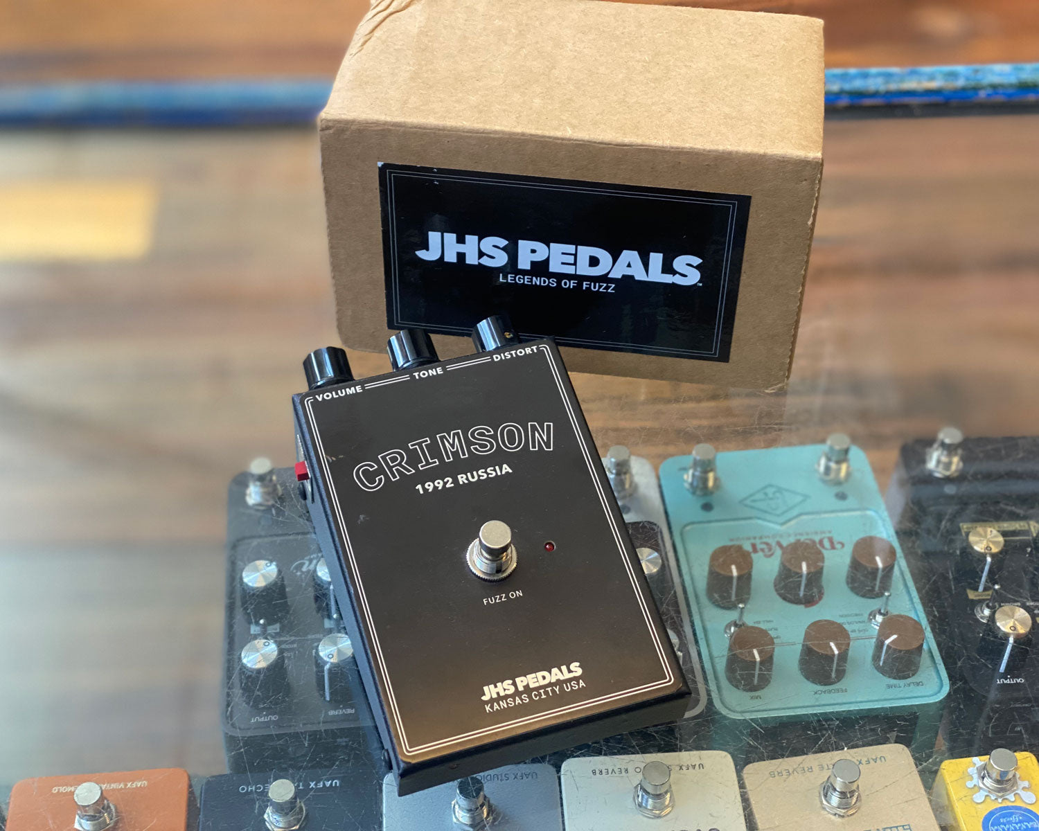 JHS Pedals Crimson – Legends of Fuzz – Found Sound
