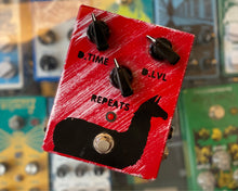 Load image into Gallery viewer, Jam Pedals Delay Llama (Hand Painted)
