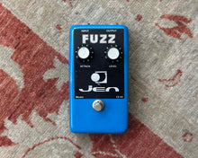 Load image into Gallery viewer, Jen FZIII Fuzz
