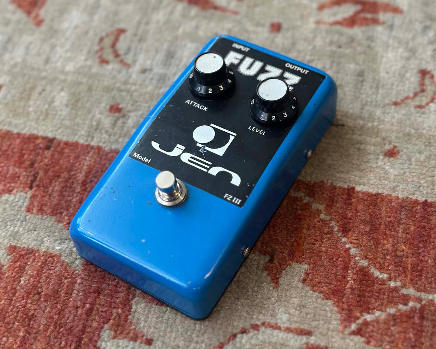 Jen FZIII Fuzz