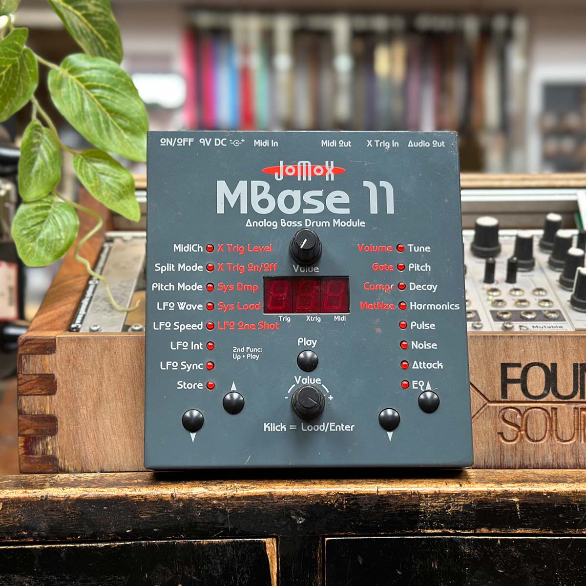 JoMoX MBase 11 Bass Drum Module