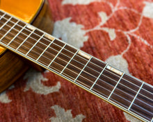 Load image into Gallery viewer, Rare &#39;60s Kawai Model 100 Special Seseragi Classical Flamenco Guitar
