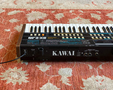 Load image into Gallery viewer, KAWAI SX-240 8-Voice Polyphonic Programmable Synthesizer
