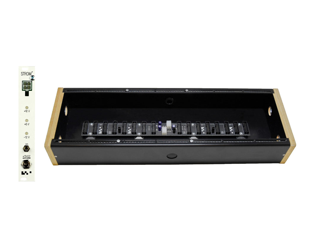 KOMA Elektronik Case 3U 84HP - Black (Powered)