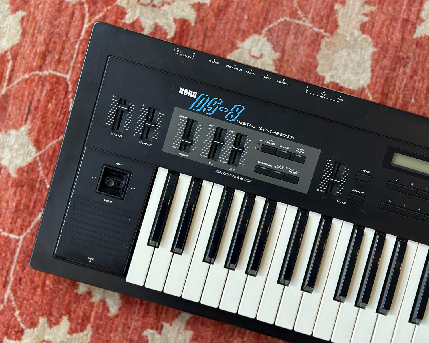 電子ピアノ　シンセサイザー　KORG DS-8 KORG DS-8 | Digital Synthesizer 1987 | HD DEMO - YouTube