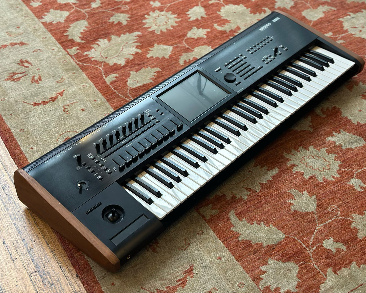 KORG Kronos 2 61-Key Workstation