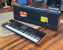 Load image into Gallery viewer, KORG Kronos 2 73-Key Workstation w/ Flight Case
