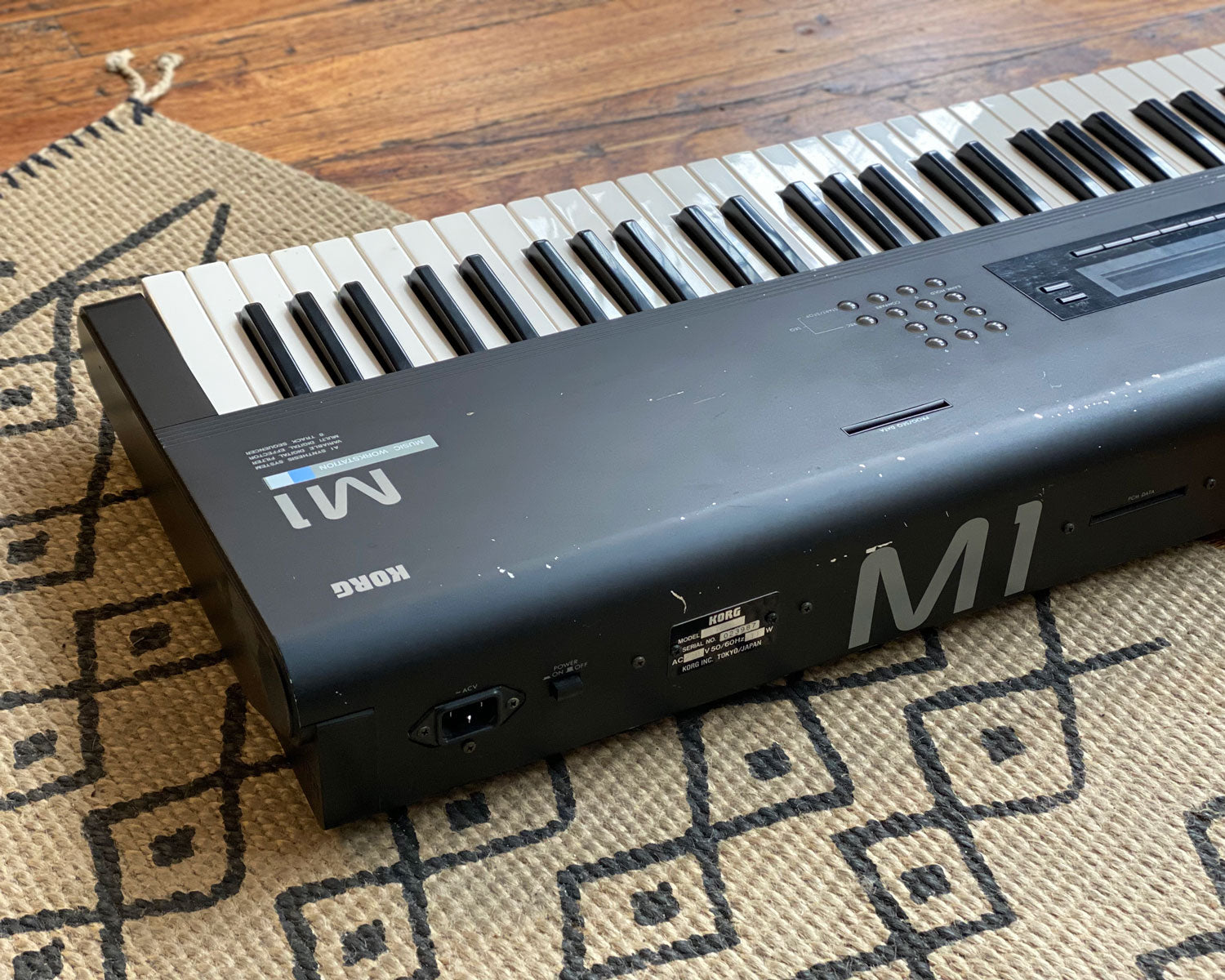 KORG「M１」～ KORG M1 M1R 活用法 ～ KORG「M1」～ KORG M1 M1R 活用法 ～