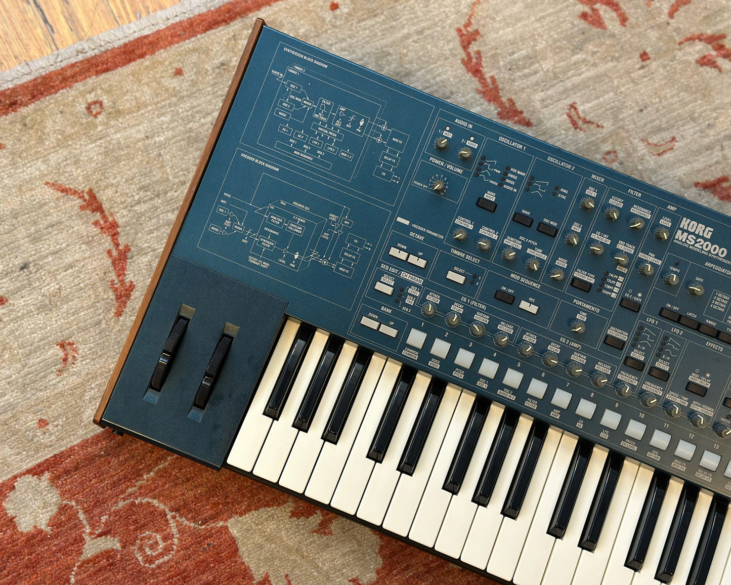 KORG MS2000