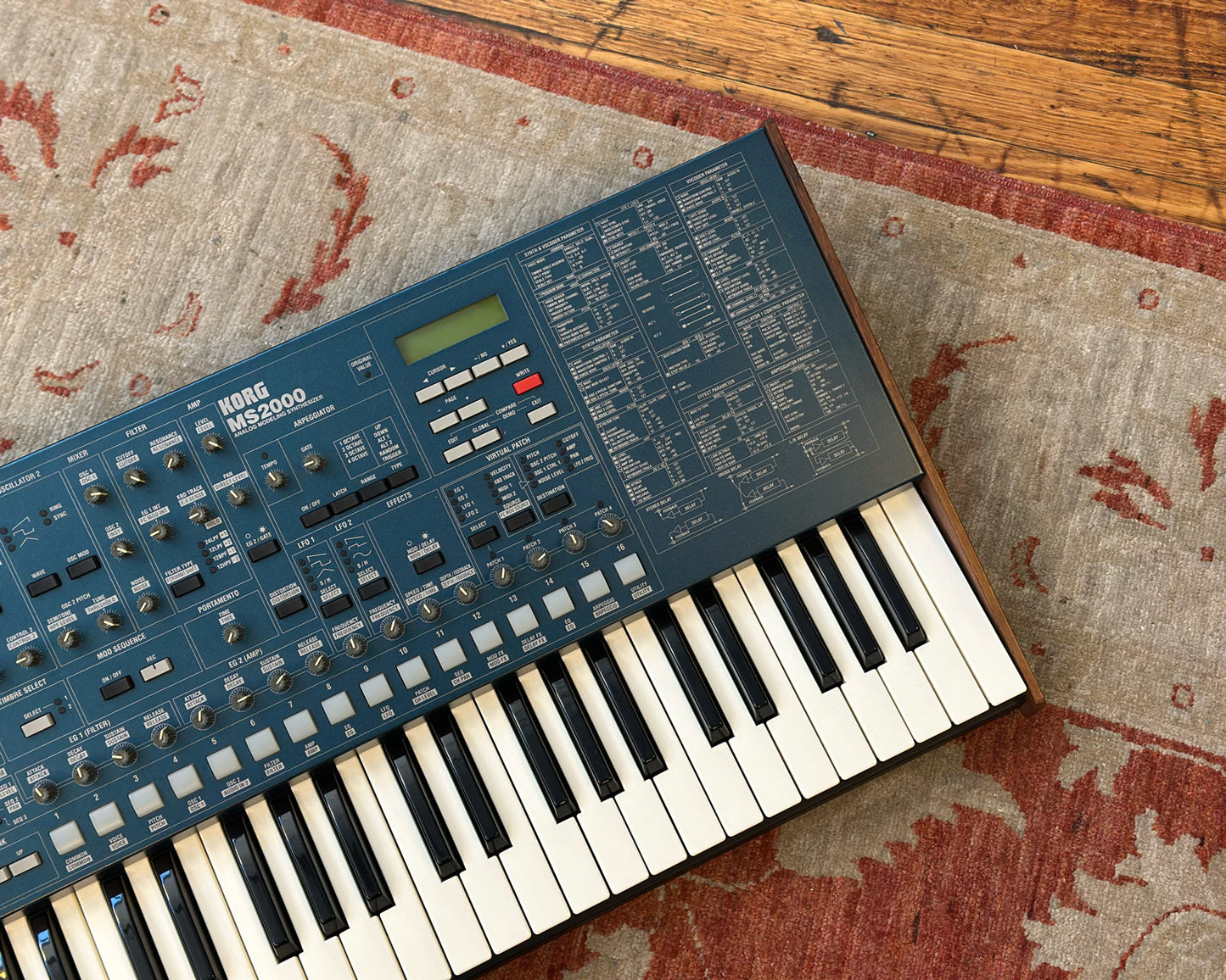 KORG MS2000
