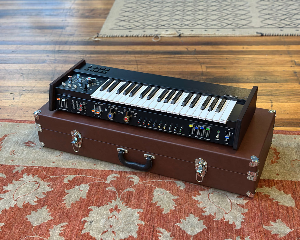 Limited Edition KORG Mini700s miniKORG 700FS Analogue Synthesizer