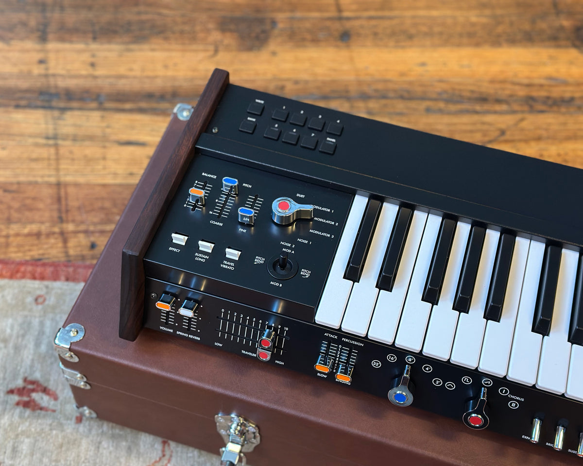 Limited Edition KORG Mini700s miniKORG 700FS Analogue Synthesizer