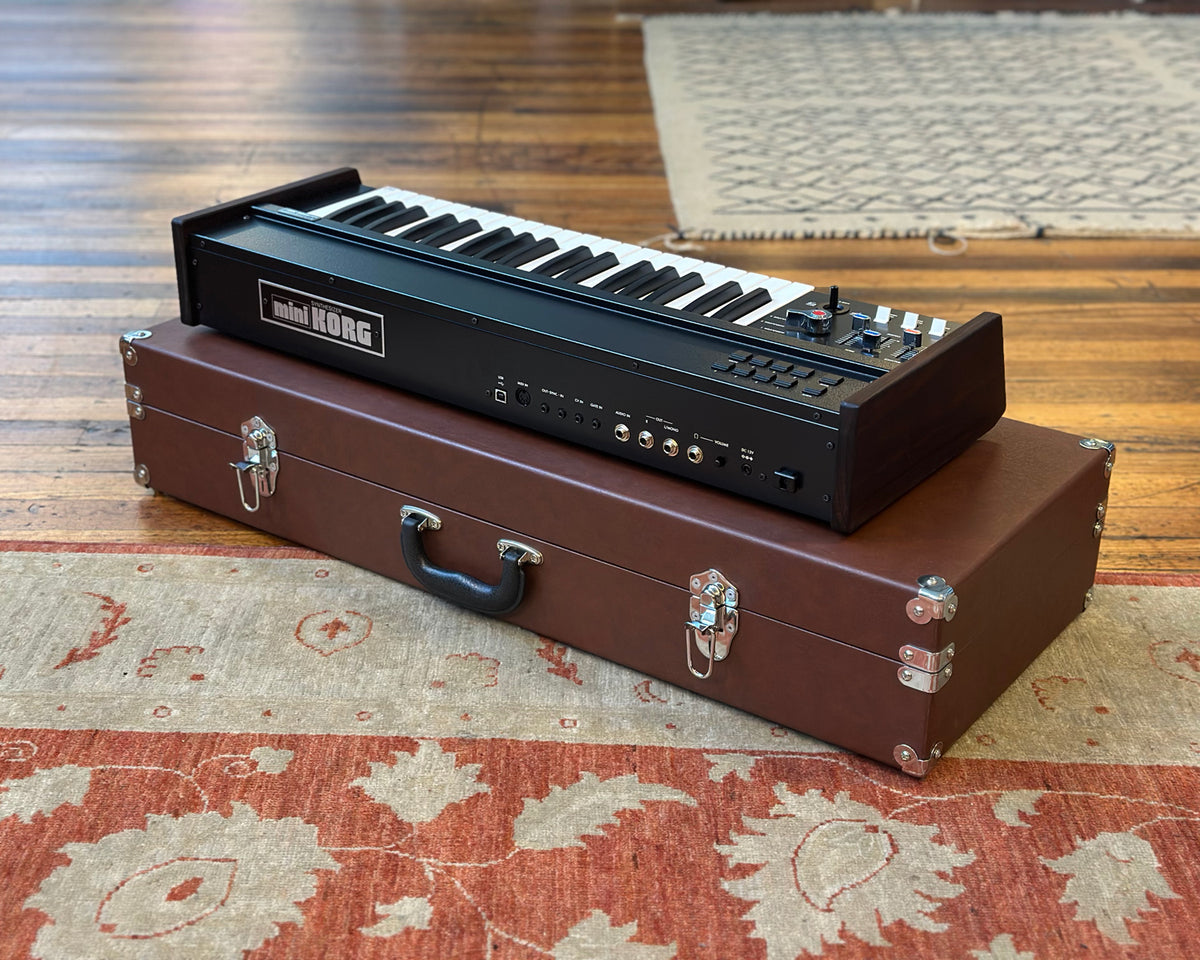 Limited Edition KORG Mini700s miniKORG 700FS Analogue Synthesizer