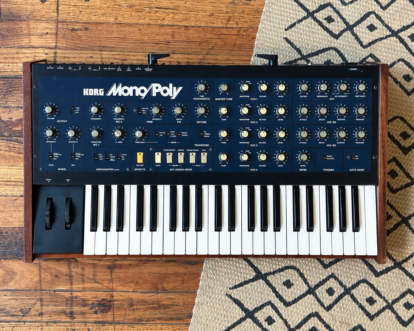 KORG Mono/Poly 4-Voice Analog Synthesizer w/ModyPoly & HiRes Mods