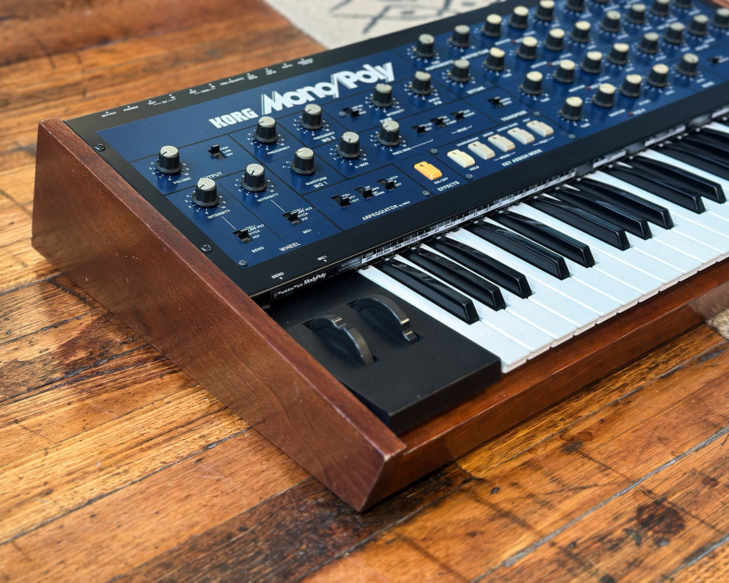 KORG Mono/Poly 4-Voice Analog Synthesizer w/ModyPoly & HiRes Mods