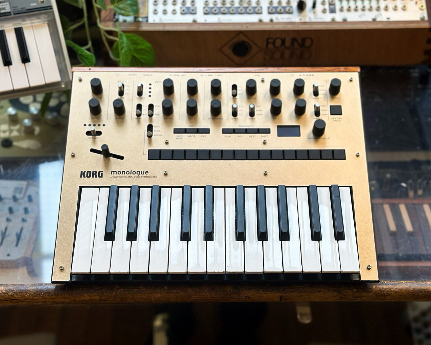 KORG Monologue Monophonic Analog Synthesizer - Gold – Found Sound