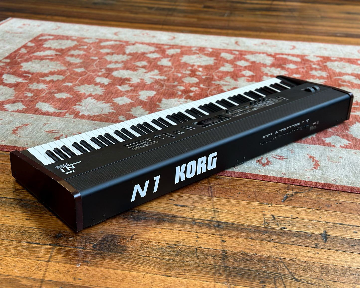 KORG N1 Workstation w/ Custom Nova Forge Flightcase