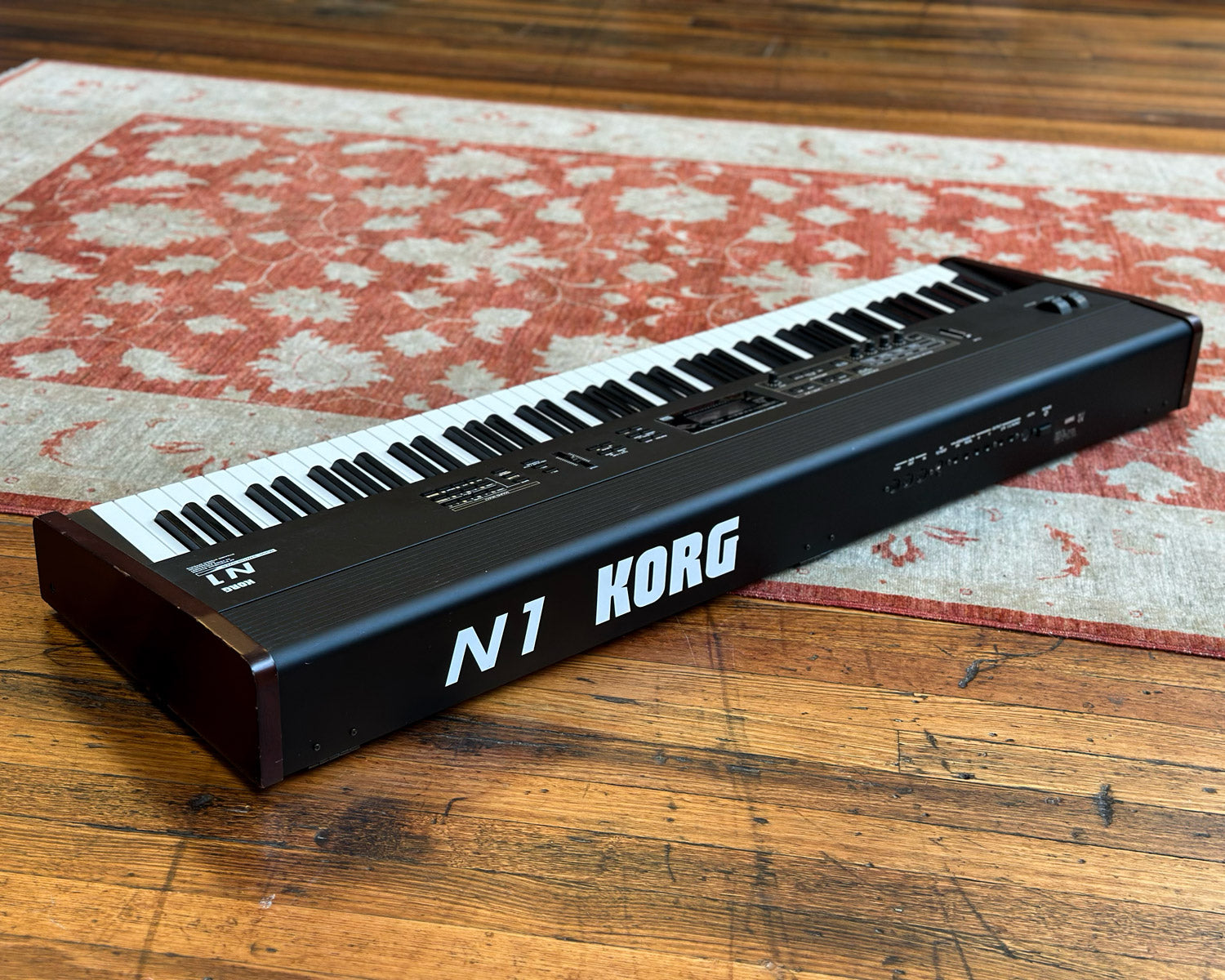 KORG N1 Workstation w/ Custom Nova Forge Flightcase – Found Sound