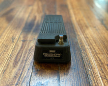 Load image into Gallery viewer, KORG Polyphonic Ensemble FK-4 Controller
