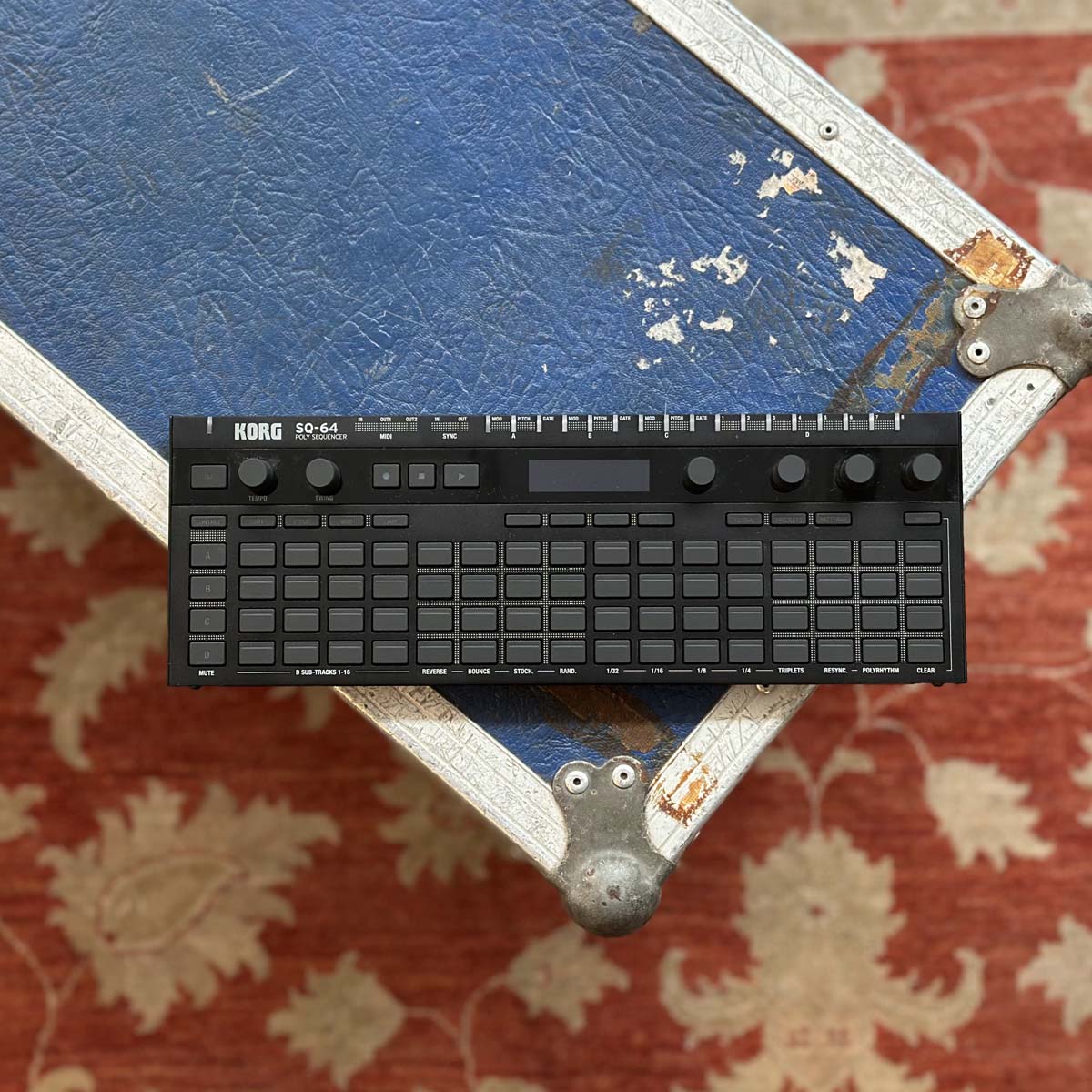 KORG SQ-64