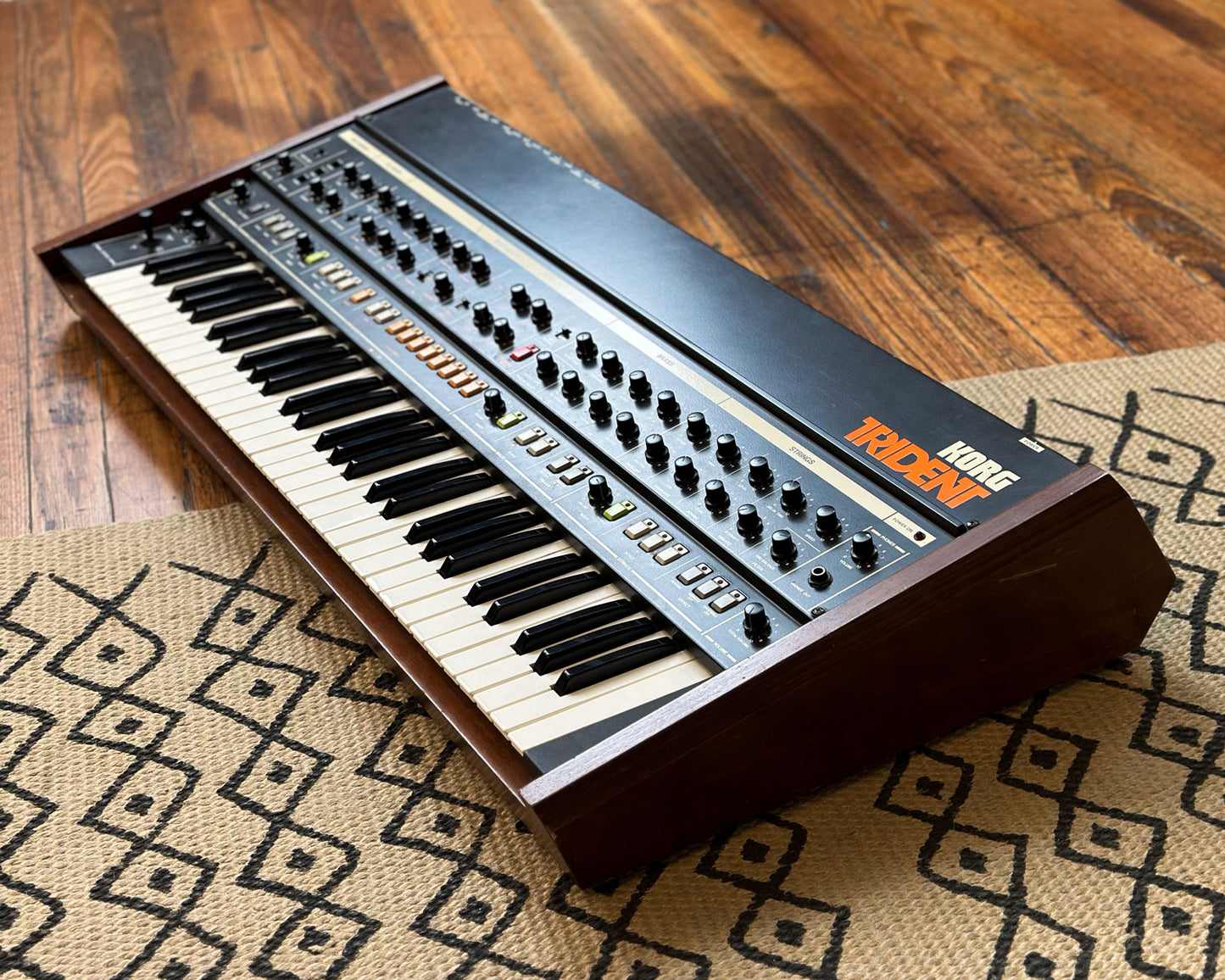 Korg Trident MKI Polyphonic Analogue Synthesizer