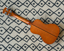 Load image into Gallery viewer, Kala KA-CEM Exotic Mahogany Concert Ukulele
