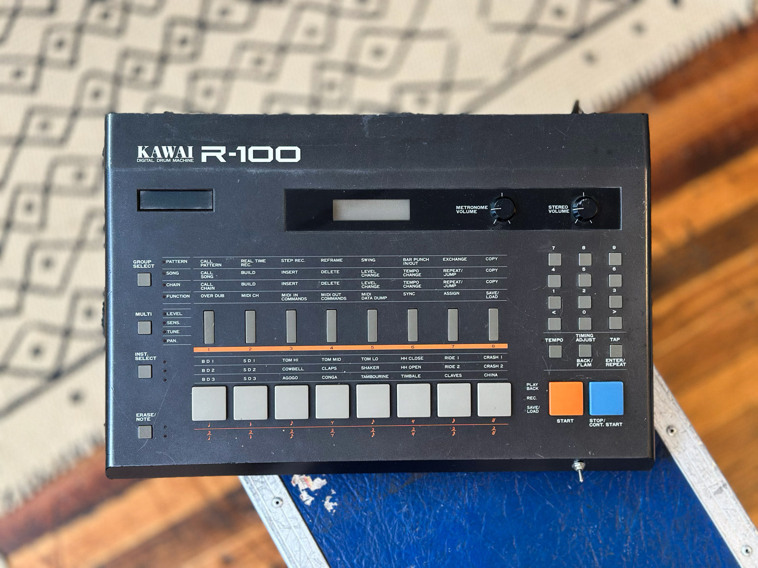 Kawai R-100 Drum Machine with Switcher w/MIDI & Dyn Sync and