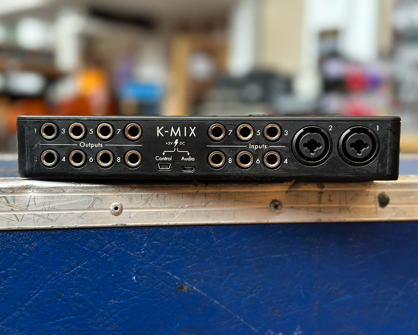 Keith McMillen Instruments K-Mix 8-Channel Digital Mixer with 8x10 USB Audio + Keith McMillen Midi Expander