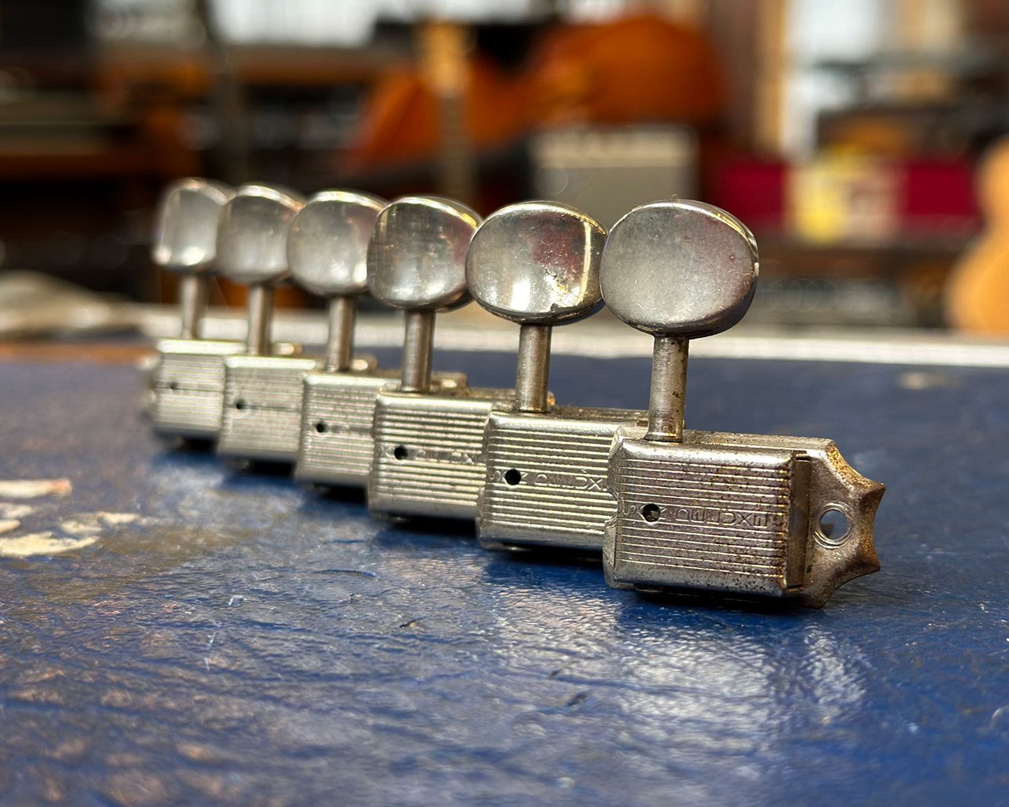 1959-1964 Kluson Deluxe Single Line Tuners with Oval Buttons suit Fender Guitars (Patent D-169400)