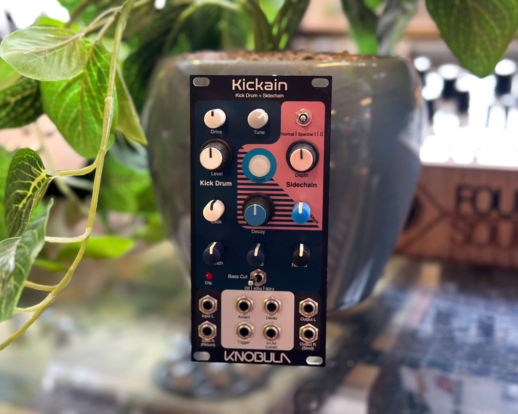 Knobula Poly Cinematic Dark Mode ユーロラック Classic Noir