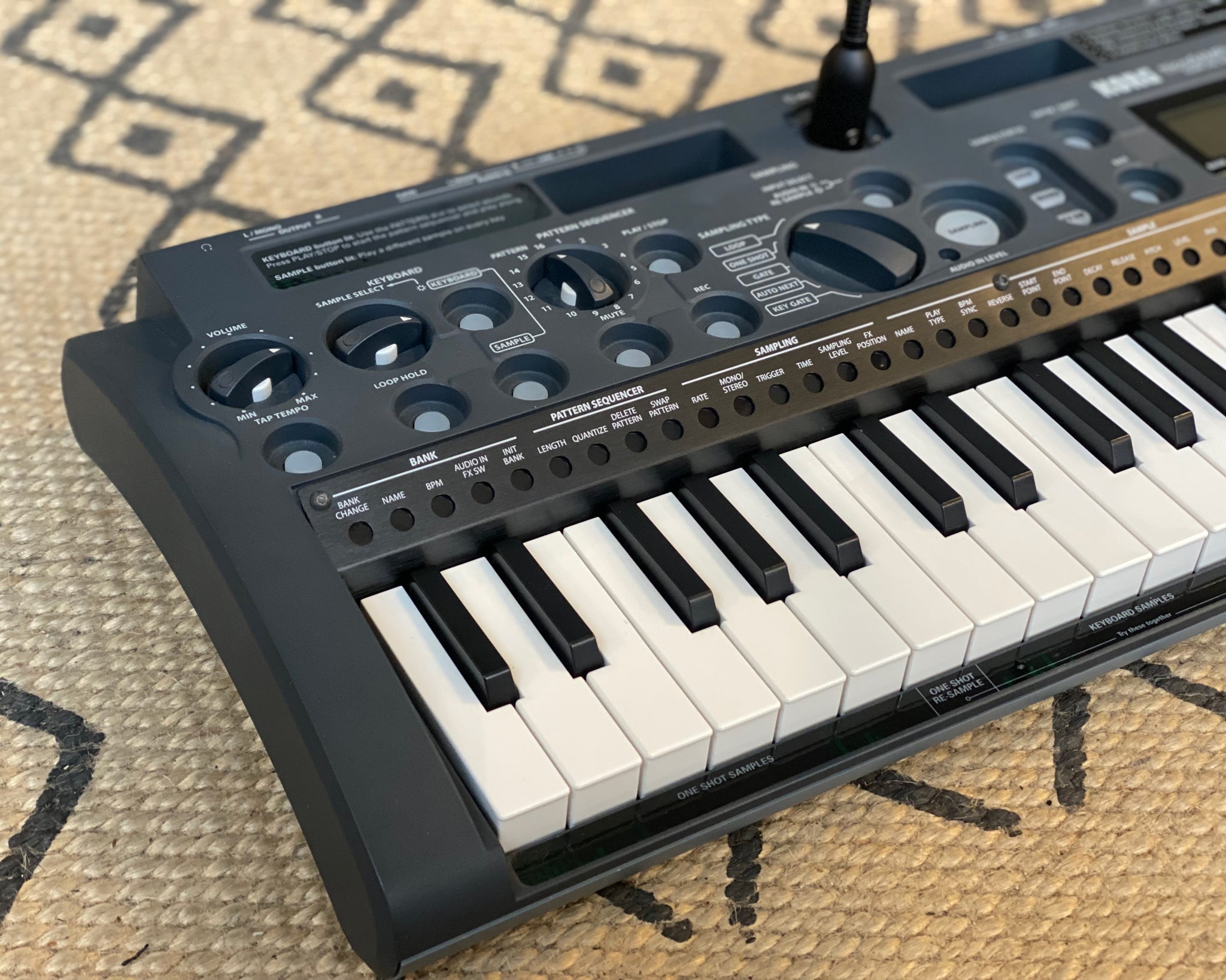Korg MS-1 MicroSampler – Found Sound