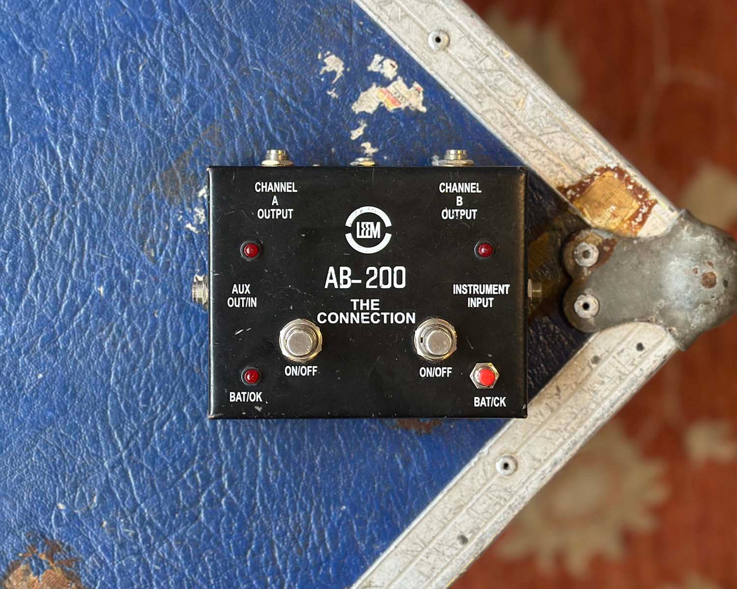 Leem AB-200 The Connection