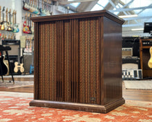 Load image into Gallery viewer, Leslie Model 130
