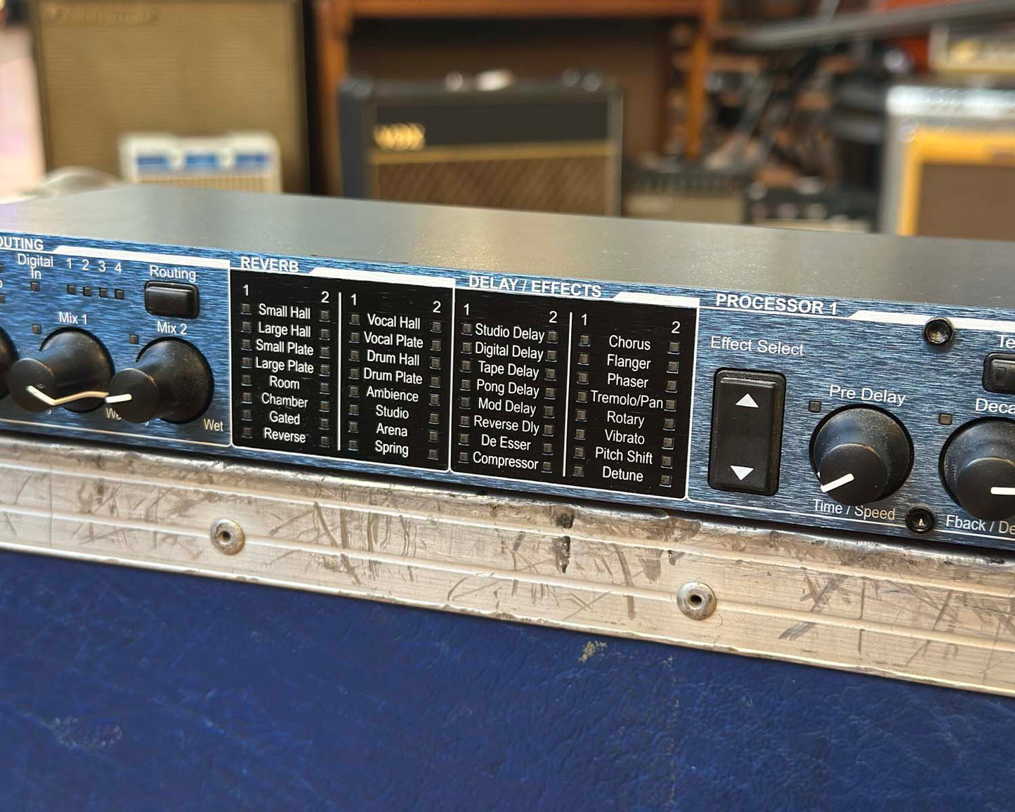 Lexicon MX200