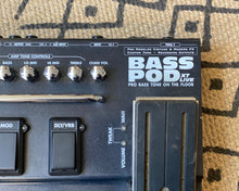 Load image into Gallery viewer, Line 6 Bass Pod XT Live
