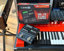 Load image into Gallery viewer, Line 6 M5 Stompbox Modeler
