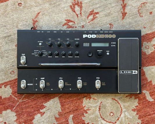 Line 6 POD HD300 Guitar Multi Effects Processor Pedal