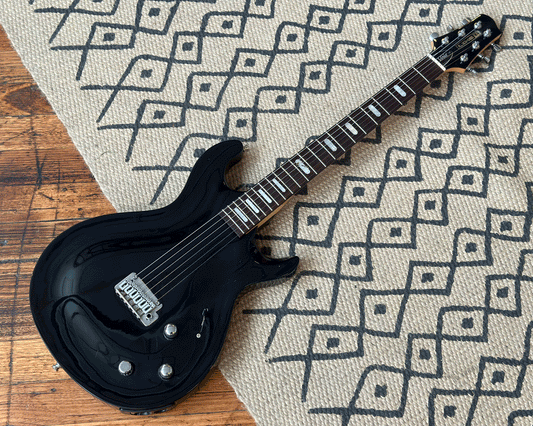 Line 6 Variax 700 Solid Body Modelling Electric