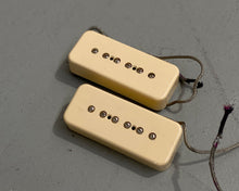 Load image into Gallery viewer, Lollar &#39;50s Soapbar P90 - Pair
