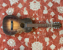 Load image into Gallery viewer, Vintage Lyre Brand Parlour Guitar
